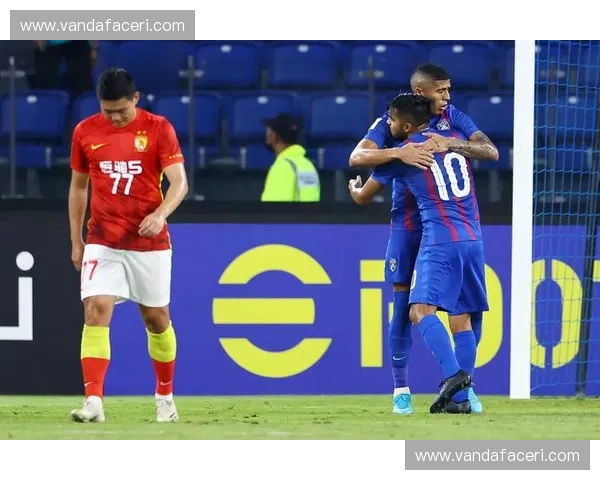 全面梳理二零一二亚冠赛程与参赛球队对阵及赛事精彩深度全景回顾